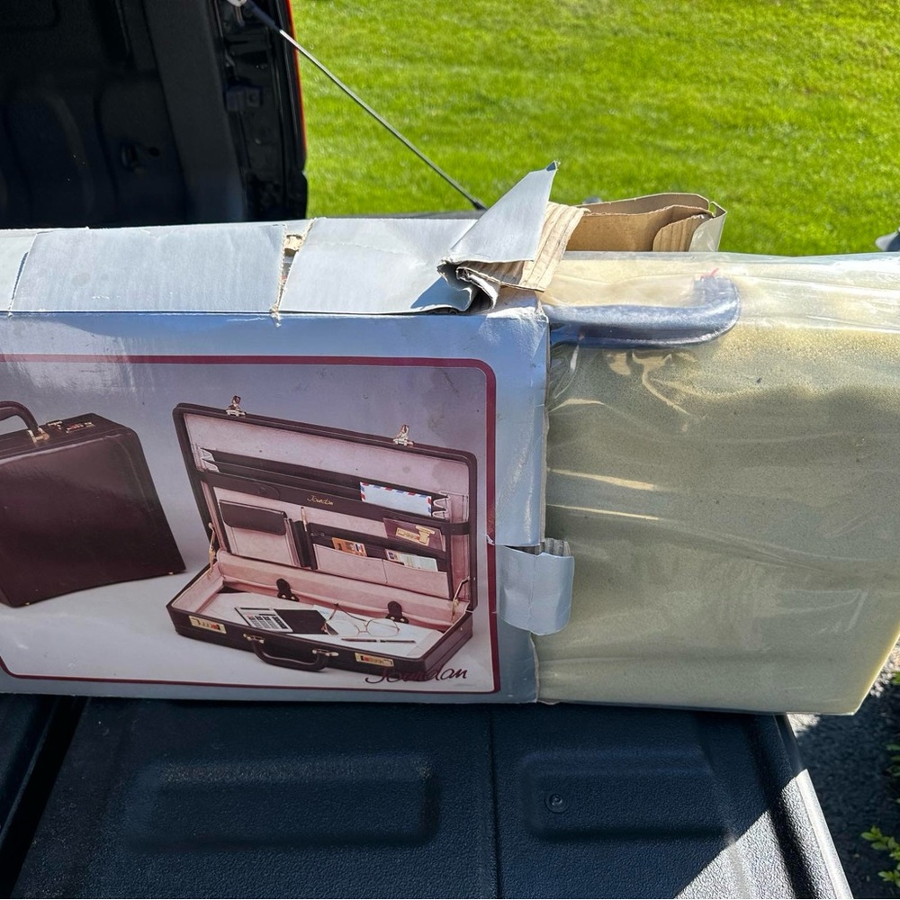 NIB vintage leather briefcase by Jordan